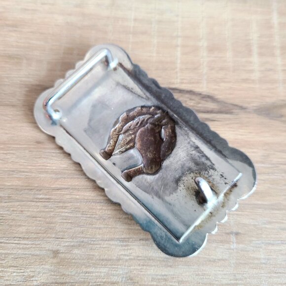 Silver color metal belt buckle with horse design. Western outfit. - Picture 5 of 5